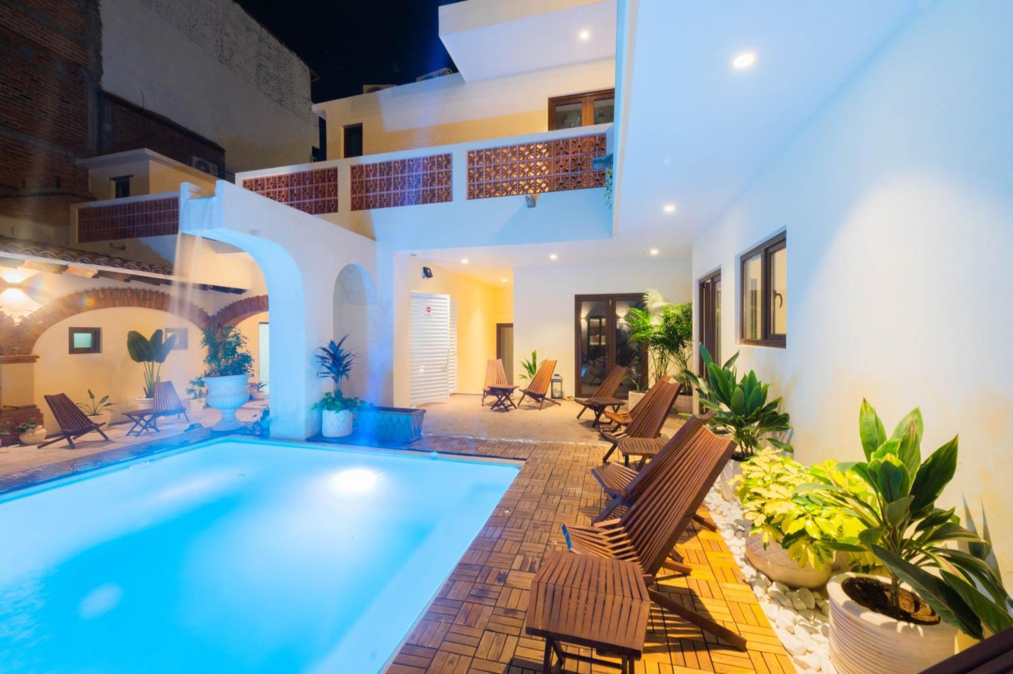 Casa Victoria Malecon - Adults Only Hotel Puerto Vallarta Ngoại thất bức ảnh