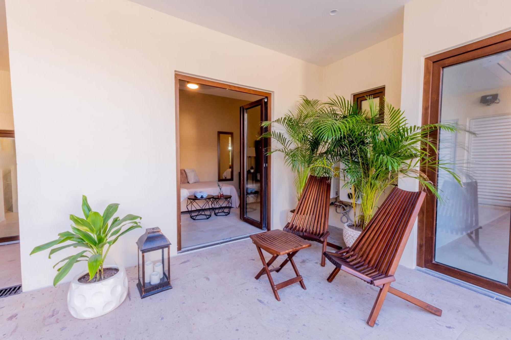 Casa Victoria Malecon - Adults Only Hotel Puerto Vallarta Ngoại thất bức ảnh